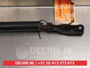 Toyota Previa Gasdämpfer rechts hinten O295401 foto 3