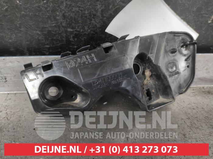 Mazda CX-3 Bumpersteun links-voor O718997