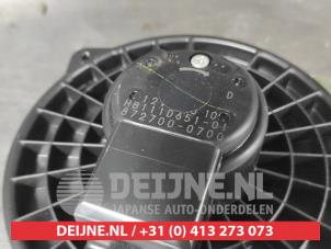 Mazda 6 Heating and ventilation fan motor O719070 photo 2