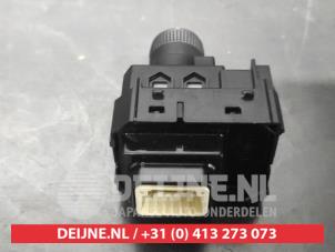Toyota Yaris Spiegel Schakelaar O719166 foto 2
