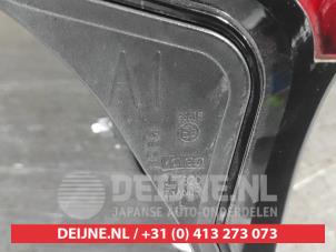 Toyota Yaris Cross Achterklep reflector links O719194 foto 3