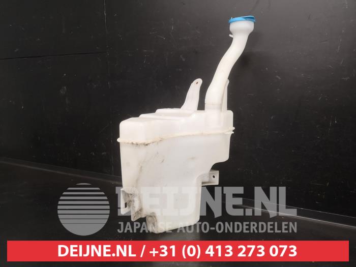 Suzuki Grand Vitara Front windscreen washer reservoir O719203