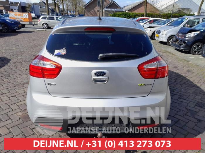 Kia Rio Achterklep O719223