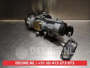 Mazda MPV Zündschloss+Schlüssel O334728 foto 2