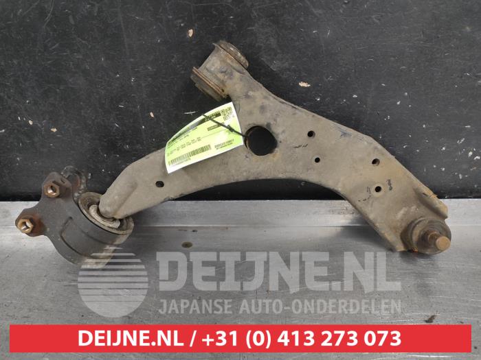 Mazda 5 Draagarm onder rechts-voor O719273