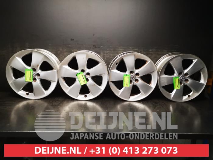 Toyota Prius Felgen Set O719335