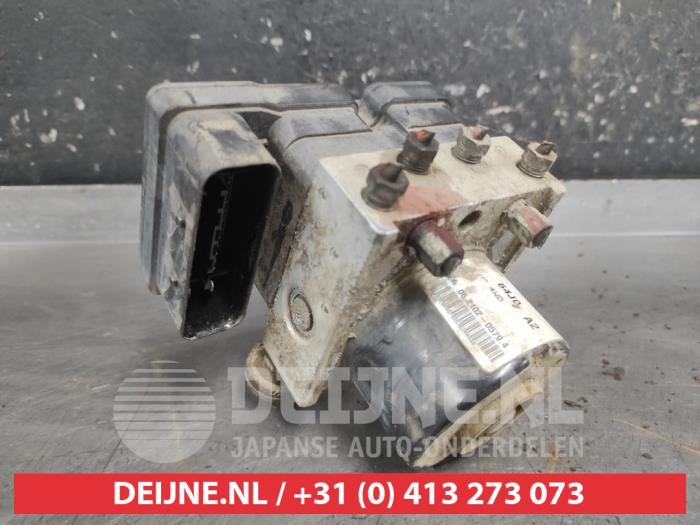 Suzuki Grand Vitara ABS Pomp O719349