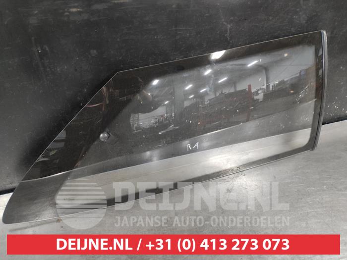 Suzuki Swift Ruit 2Deurs rechts-achter O719415