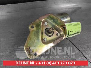 Suzuki Swift Scheibenwischermotor vorne O719431 foto 2