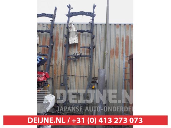Toyota Hilux Bare chassis O719457