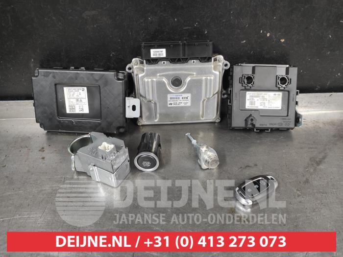 Hyundai Kona Engine management computer O719537