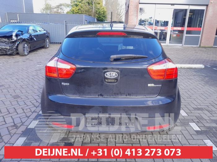Kia Rio Heckklappe O719565