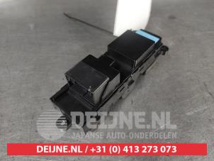 Suzuki Swift Kombischalter Fenster O719867 foto 2