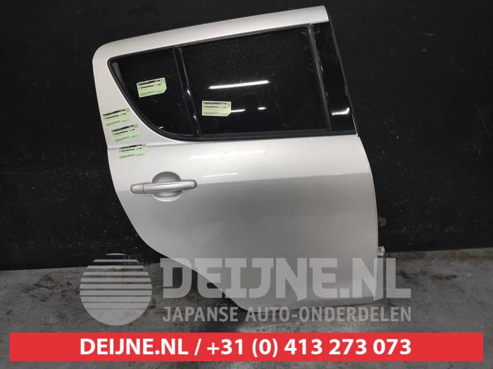 Suzuki Swift Tür 4-türig rechts hinten O719884