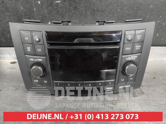Suzuki Swift Radio O719893