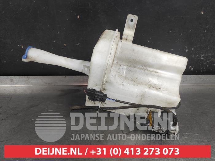 Kia Ceed Ruitensproeiertank voor O719962