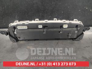 Toyota Prius Plus Odometer KM O719966 photo 2