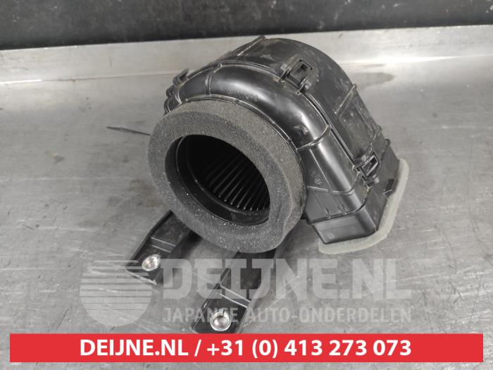 Toyota Corolla Accu ventilator O719992