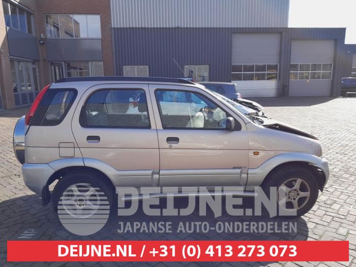Daihatsu Terios Zusätzliches Fenster 4-türig rechts hinten O720037
