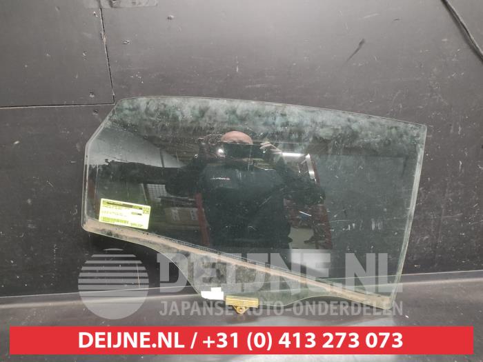 Hyundai I30 Portierruit 4Deurs rechts-achter O720120