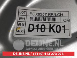 Hyundai Santafe Ruitmechaniek 4Deurs rechts-achter O291147 foto 3
