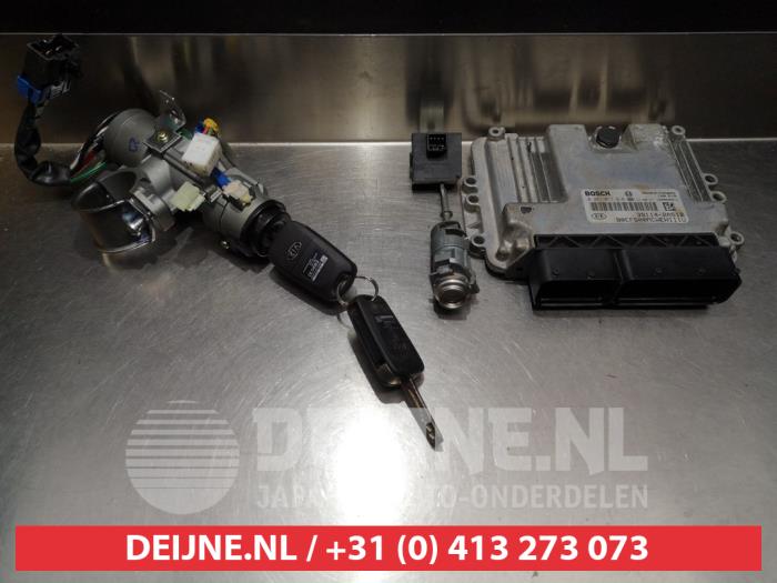 Kia Ceed Kontaktslot+Sleutel O335363