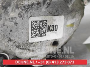 Kia Niro Air conditioning pump O720259 photo 3