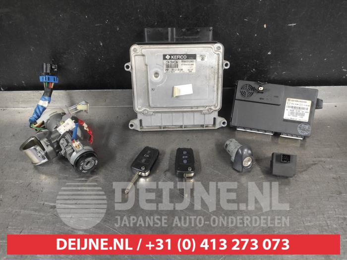 Hyundai I30 Engine management computer O720311