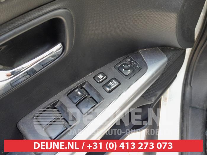 Mitsubishi Outlander Kombischalter Fenster O720331