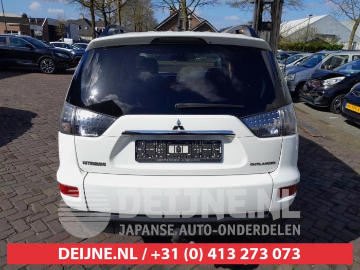 Mitsubishi Outlander Stoßstange hinten O720341