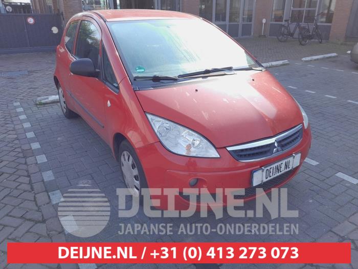 Mitsubishi Colt Koplamp rechts O720448