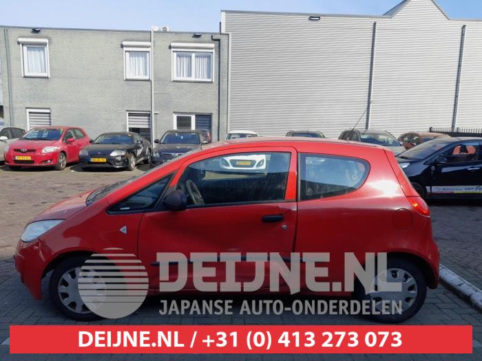 Mitsubishi Colt Ruit 2Deurs links-achter O720455