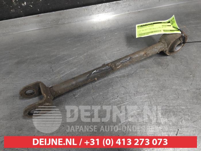 Kia Sorento Draagarm rechts-achter O720551