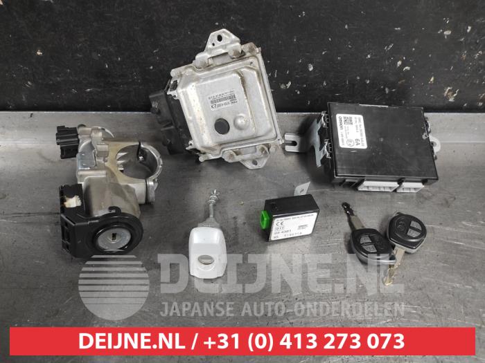 Suzuki Swift Set of cylinder locks (complete) O720560
