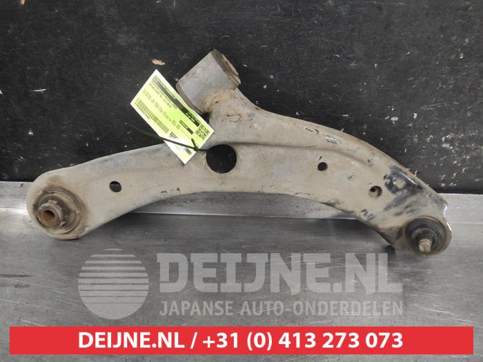 Suzuki Swift Querlenker unten rechts vorne O720586