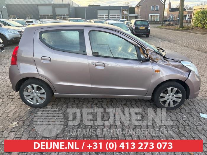 Suzuki Alto Portierruit 4Deurs rechts-achter O720615