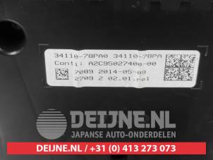 Suzuki Swift Odometer KM O720633 photo 3