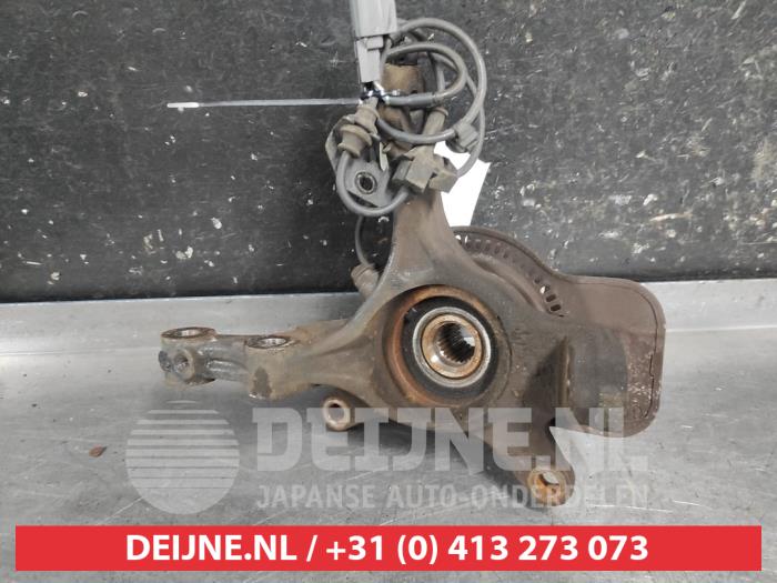 Suzuki Swift Achsschenkel rechts vorne O720635