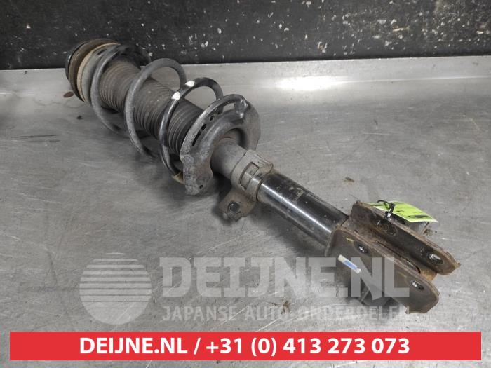 Suzuki Swift Stoßdämpferstrebe rechts vorne O720638