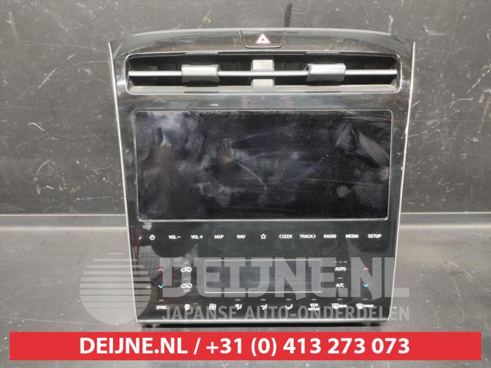 Hyundai Tucson Display Multi Media control unit O720663