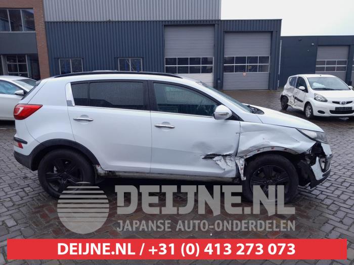 Kia Sportage Zusätzliches Fenster 4-türig rechts hinten O720700