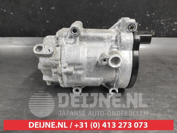 Toyota Yaris Cross Air conditioning pump O720765