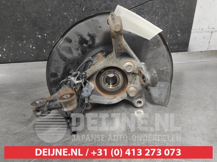 Toyota Yaris Cross Knuckle, front right O720776