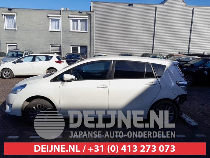 Toyota Verso Dreieckfenster links hinten O720939