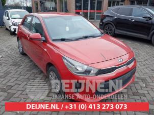 Kia Rio Vorderfront komplett O721004 foto 2