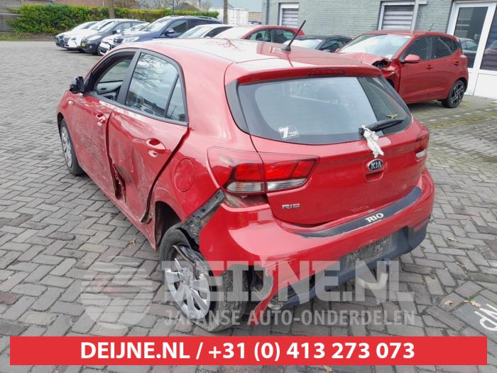 Kia Rio Taillight, left O721016