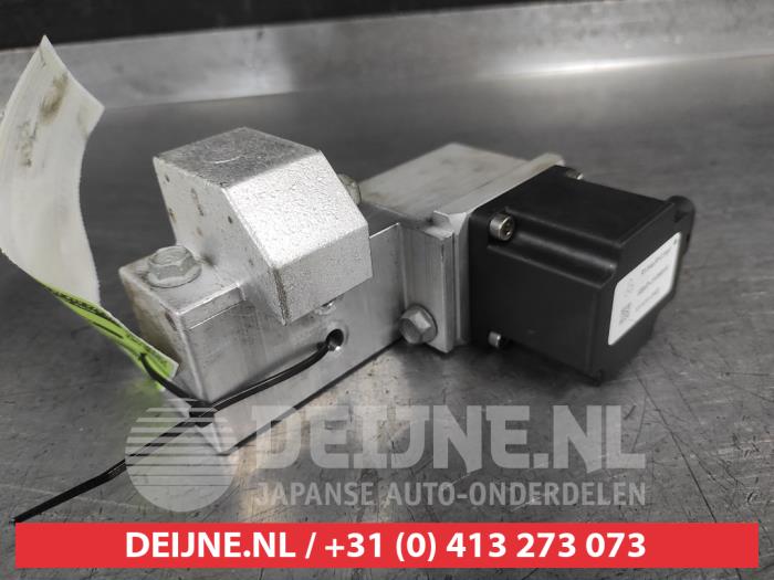 Hyundai Inster AC expansion valve O721049