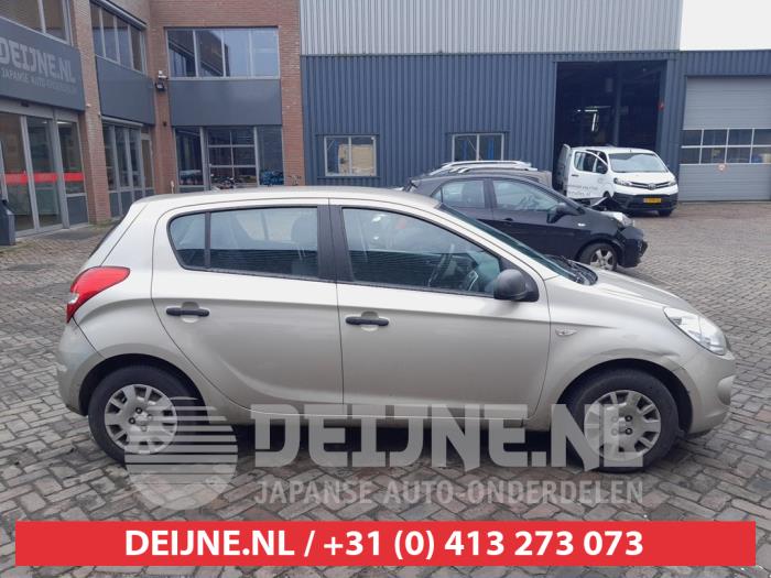 Hyundai I20 Portierruit 4Deurs rechts-achter O721079