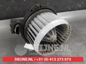 Nissan Pixo Heating and ventilation fan motor O721112 photo 2