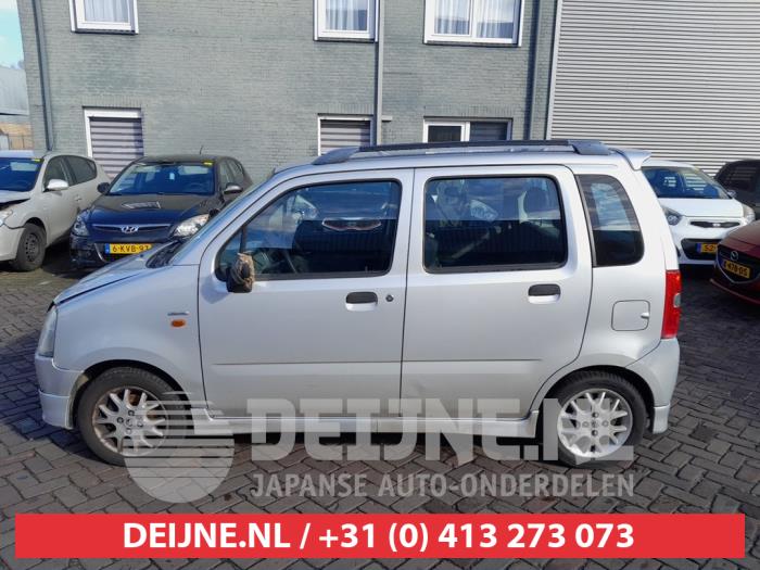 Suzuki Wagon R+ Rear door 4-door, left O721143